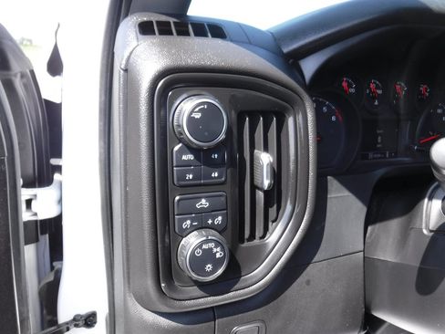 Used 2022 Chevrolet Silverado 2500 W/T w/ WT Convenience Package AWD/4WD image 14