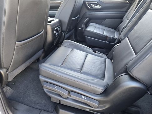 Used 2021 Chevrolet Tahoe Z71 w/ Luxury Package image 37