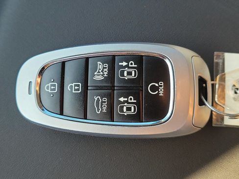 Used 2022 Hyundai Sonata Limited FWD image 35