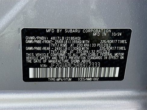 Used 2024 Subaru Crosstrek 2.0i AWD/4WD image 28
