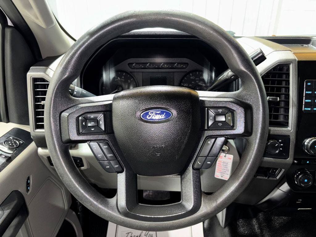 Used 2018 Ford F250 XL w/ Power Equipment Group AWD/4WD image 18