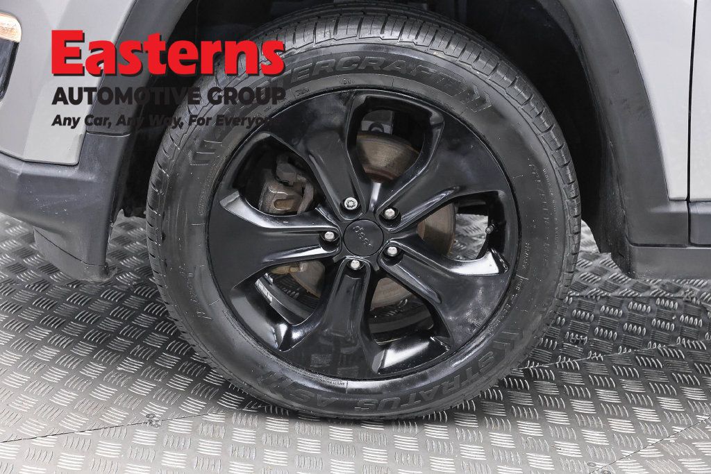 Used 2020 Jeep Compass Latitude AWD/4WD image 35