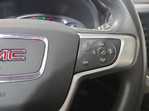 Certified 2023 GMC Acadia SLE w/ Elevation Edition image 17