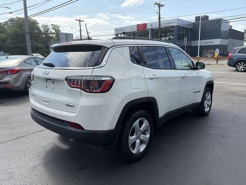 Used 2020 Jeep Compass Latitude w/ Popular Equipment Group AWD/4WD image 8