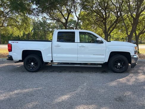 Used 2017 Chevrolet Silverado 1500 LT w/ All Star Edition image 6