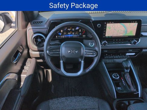 Certified 2024 Chevrolet Colorado Z71 w/ LPO, Dark Essentials Package AWD/4WD image 12