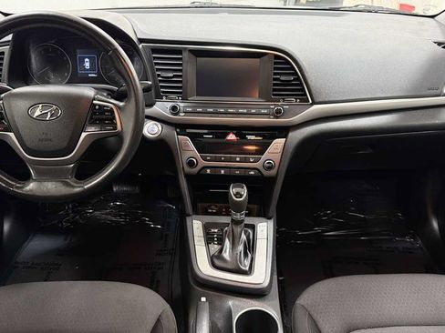 Used 2018 Hyundai Elantra Value Edition FWD image 26