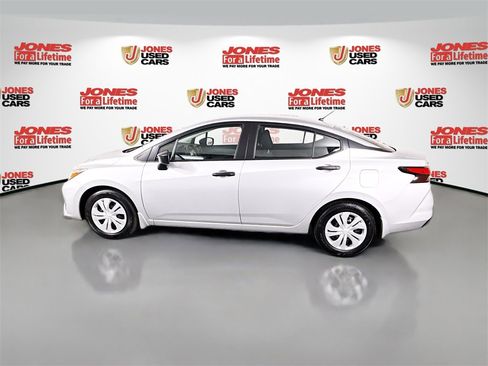 Used 2024 Nissan Versa S w/ Electronics Package image 12