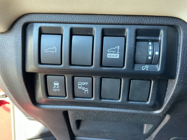 Used 2019 Subaru Ascent Limited w/ Popular Package #2 AWD/4WD image 30