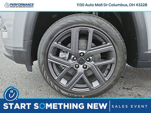 New 2026 Jeep Compass Limited image 9