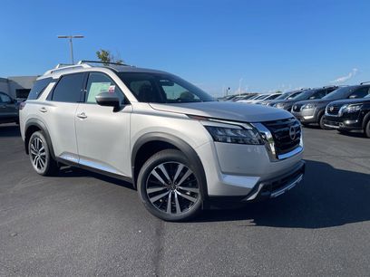 New 2025 Nissan Pathfinder Platinum