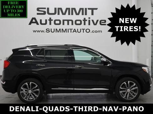Used 2018 GMC Terrain Denali w/ Comfort Package AWD/4WD image 1