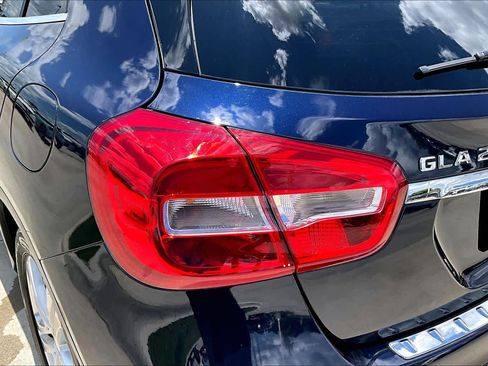 Used 2017 Mercedes-Benz GLA 250 image 28