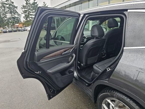 Used 2021 BMW X3 xDrive30e w/ Executive Package image 15