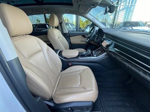 Used 2020 Audi Q7 3.0T Premium Plus AWD/4WD image 11