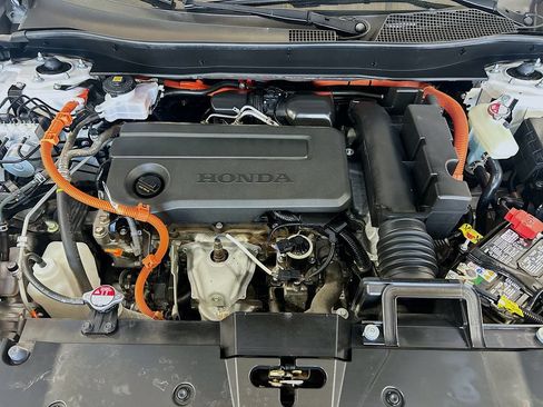 Used 2025 Honda CR-V Sport-L image 28