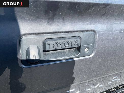 Used 2022 Toyota Tacoma SR5 image 31