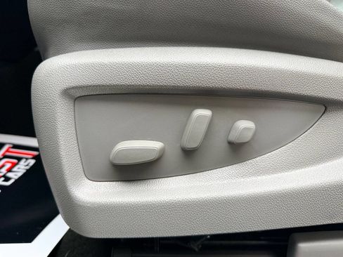 Used 2017 Chevrolet Tahoe LT w/ LT Signature Package image 19