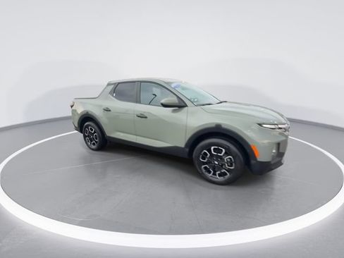 Certified 2022 Hyundai Santa Cruz SEL AWD/4WD image 2