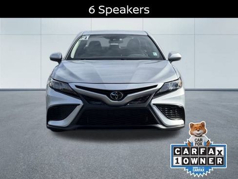 Used 2021 Toyota Camry SE image 7