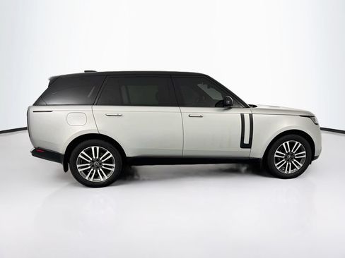 Used 2023 Land Rover Range Rover Long Wheelbase SE AWD/4WD image 4