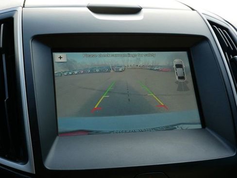 Used 2018 Ford Edge SEL w/ Equipment Group 201A FWD image 27