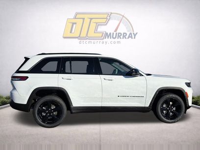 New 2026 Jeep Grand Cherokee Limited w/ Limited Altitude Package