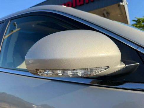 Used 2013 Buick Enclave Leather AWD/4WD image 10