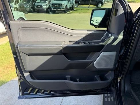 Used 2023 Ford F150 Raptor w/ Raptor Carbon Fiber Package AWD/4WD image 8