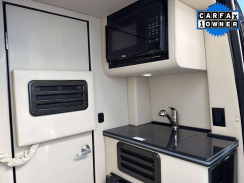 Used 2025 Mercedes-Benz Sprinter 3500 image 35
