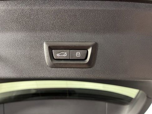 Used 2024 BMW X3 sDrive30i w/ Convenience Package RWD image 55
