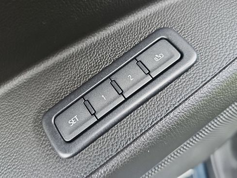 Used 2019 Chevrolet Tahoe Premier w/ RST 6.2L Performance Edition image 21