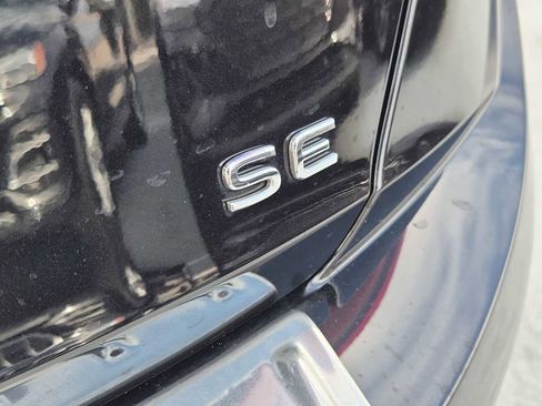 Used 2023 Volkswagen Jetta SE image 11