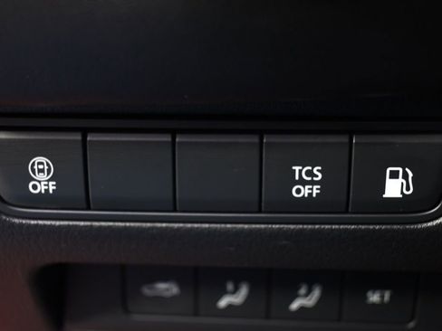 Used 2025 MAZDA CX-50 AWD 2.5 Hybrid w/ Premium Pkg image 24