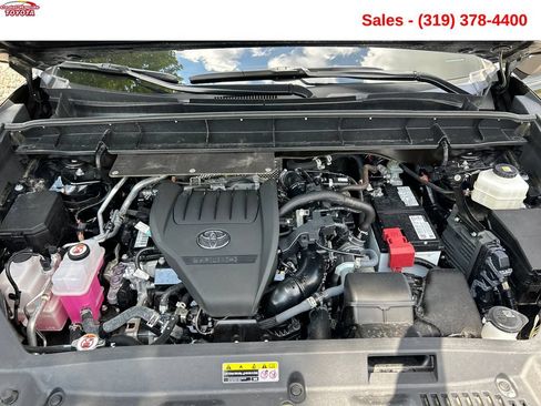 Used 2023 Toyota Highlander Limited AWD/4WD image 19