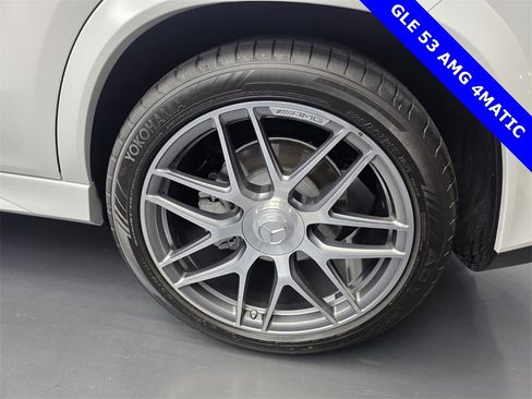 Used 2025 Mercedes-Benz GLE 53 AMG 4MATIC image 18