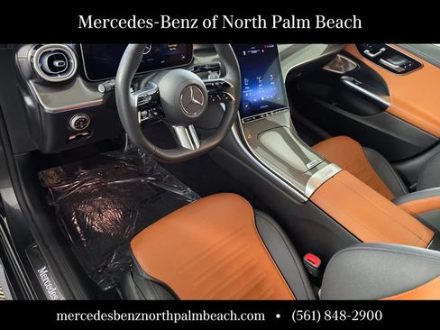 Certified 2023 Mercedes-Benz C 300 4MATIC Sedan image 10