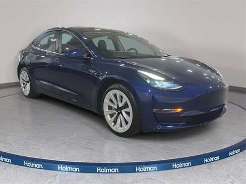 Used 2023 Tesla Model 3 Long Range image 4