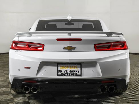 Used 2018 Chevrolet Camaro SS image 59