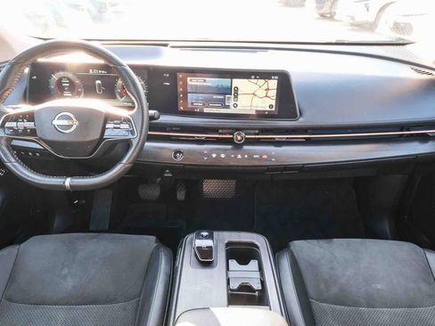 Used 2025 Nissan Ariya FWD image 14