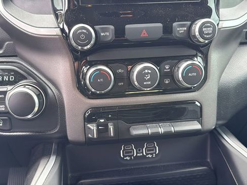Used 2020 RAM 1500 Lone Star AWD/4WD image 10