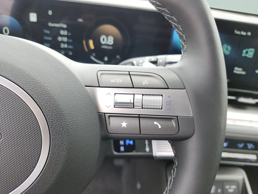 New 2026 Hyundai Kona Limited FWD image 34