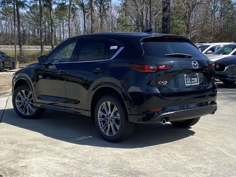 New 2025 MAZDA CX-5 AWD 2.5 S w/ Premium Plus Pkg image 3