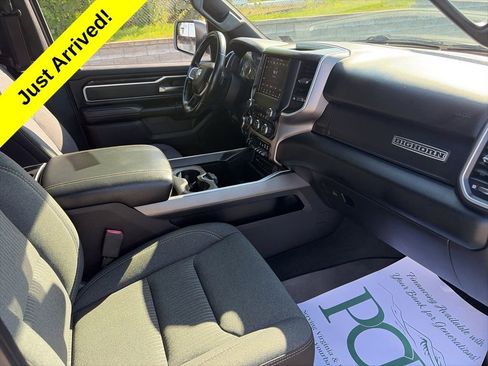Used 2019 RAM 1500 Big Horn AWD/4WD image 12