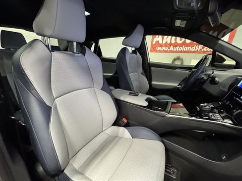 Used 2023 Subaru Solterra AWD image 11