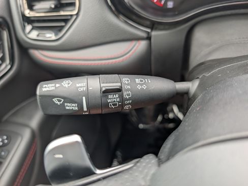 Used 2024 Dodge Durango GT AWD/4WD image 27