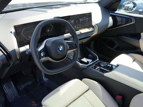 Used 2025 BMW X3 xDrive30 w/ Convenience Package AWD/4WD image 14
