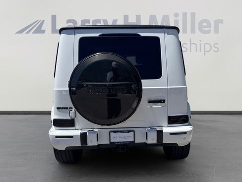 Used 2021 Mercedes-Benz G 550 image 4