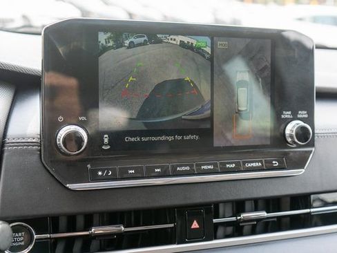 Used 2023 Mitsubishi Outlander SE AWD/4WD image 29