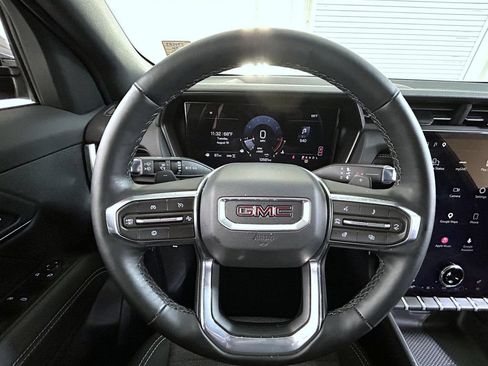 Certified 2026 GMC Terrain Elevation AWD/4WD image 12